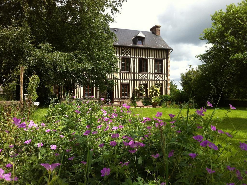 Fourmetot Le Petit Manoir De La Vernelle Bed & Breakfast エクステリア 写真