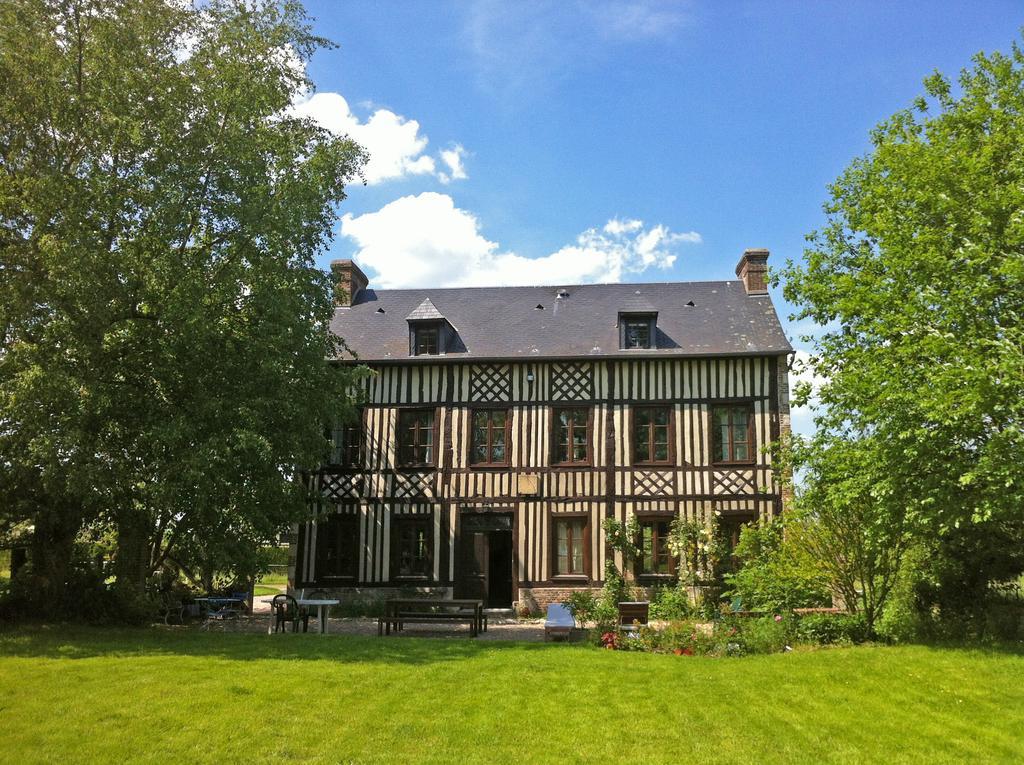 Fourmetot Le Petit Manoir De La Vernelle Bed & Breakfast エクステリア 写真